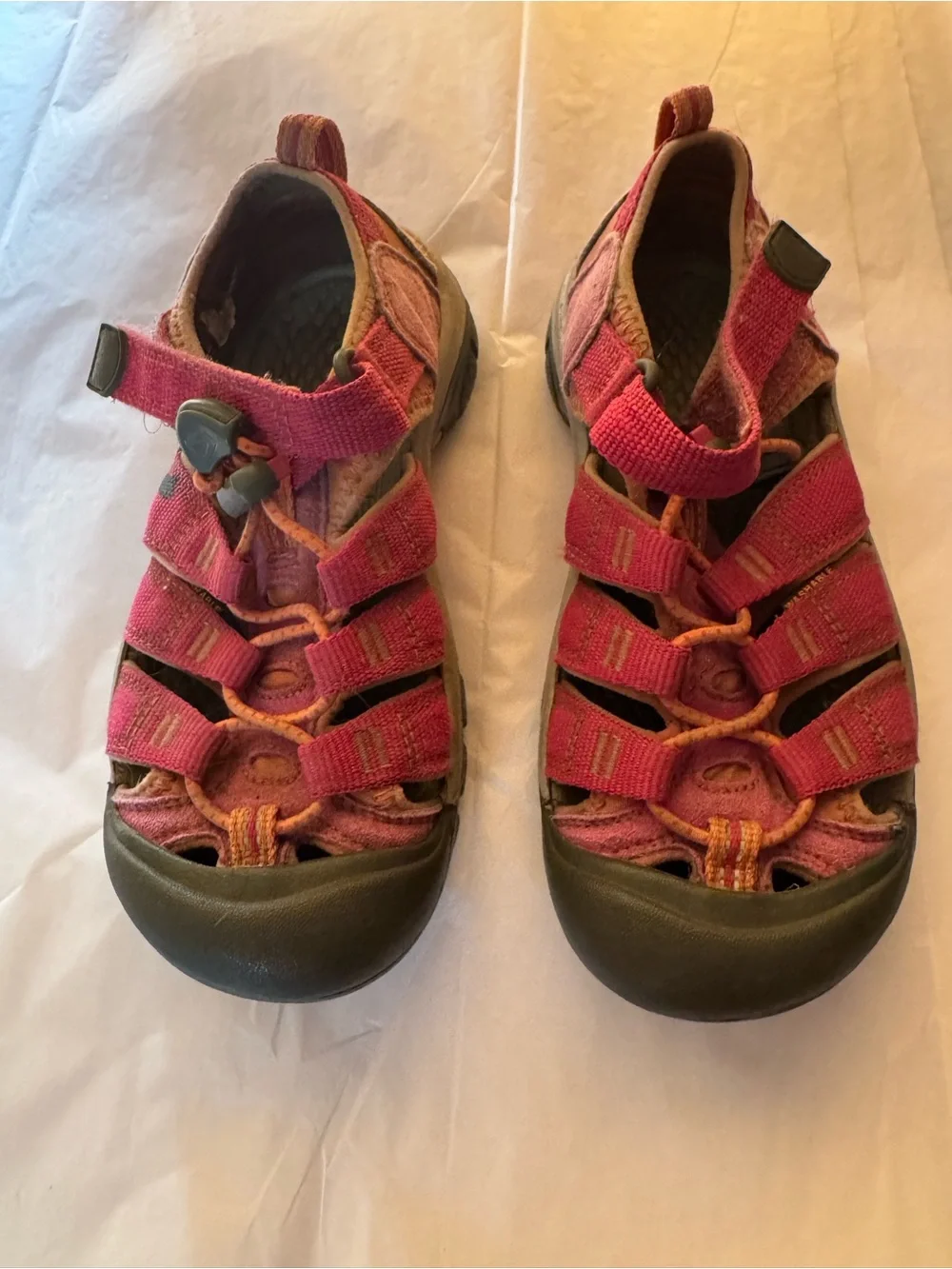 KEEN Kids Pink Outdoor Sandal Shoes size youth 1